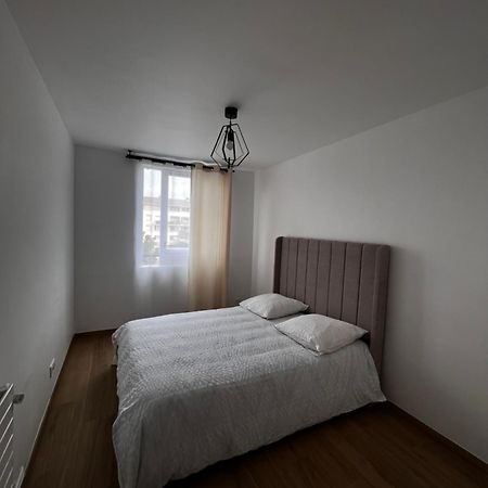 Tres Beau T3 Neuf A Franconville فرانكونفيل المظهر الخارجي الصورة
