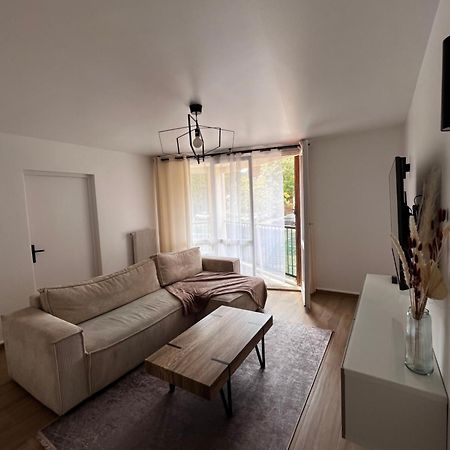 Tres Beau T3 Neuf A Franconville فرانكونفيل المظهر الخارجي الصورة